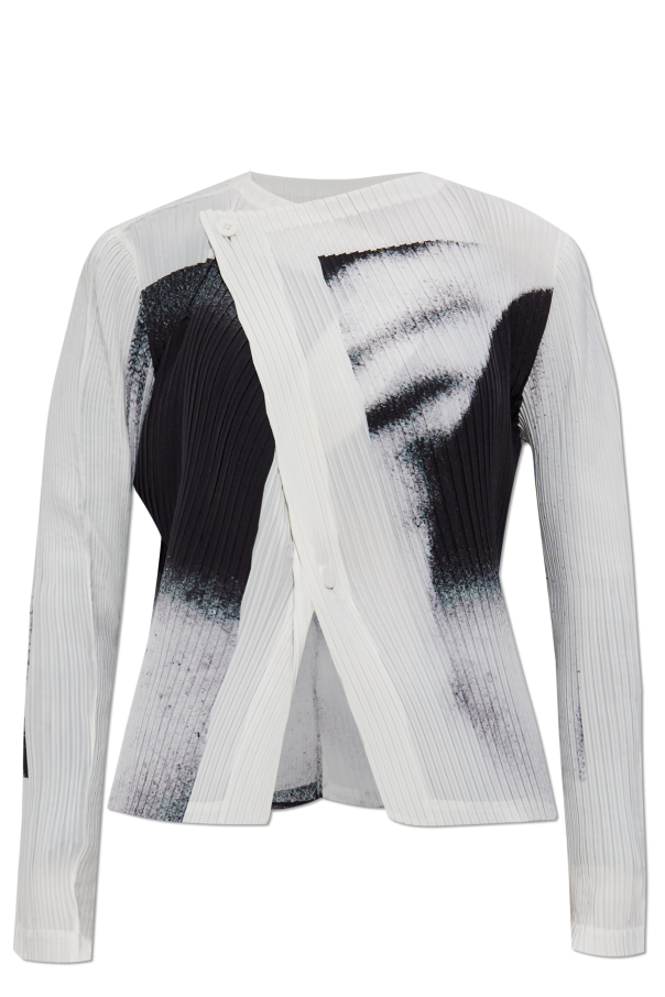 Pleated cardigan od Issey Miyake