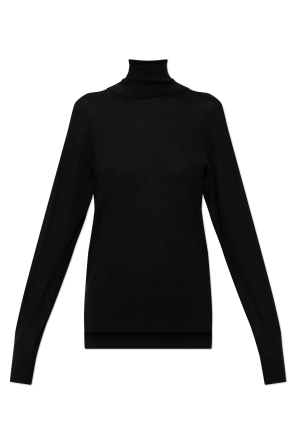 Turtleneck with side slits
