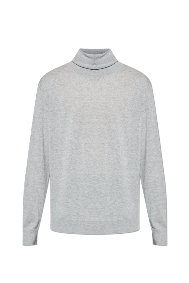 Cashmere turtleneck od Eleventy