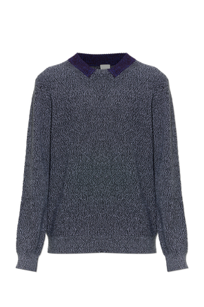 Wool sweater with a crew neck