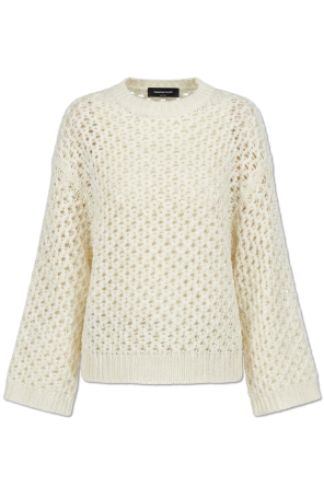 Sweater with shimmering sequins