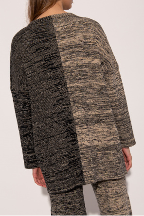 Aeron ‘Everette’ Gabino sweater