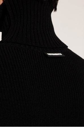 VETEMENTS sweater Obsessed-print with mock neck