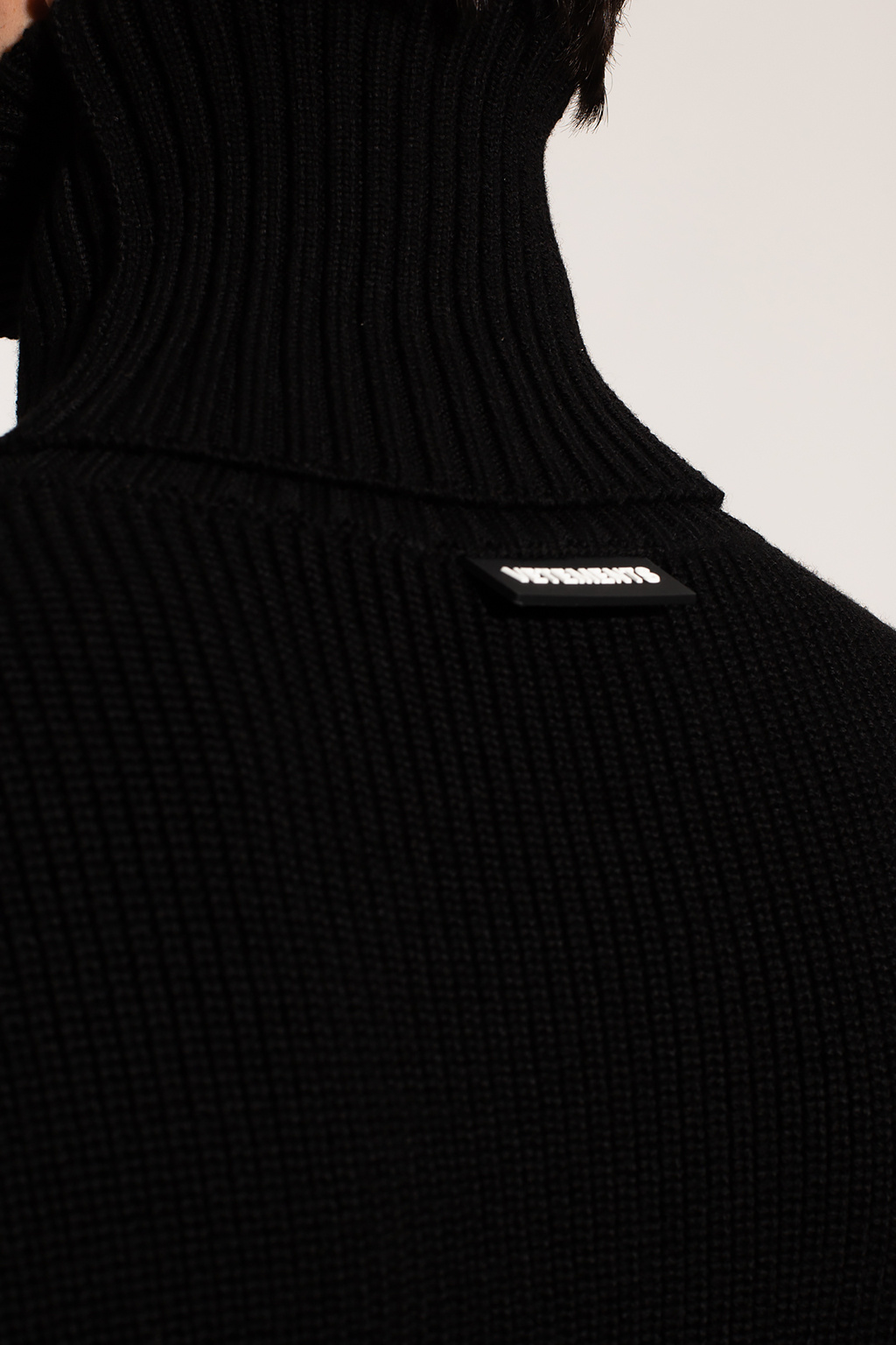 VETEMENTS Sweater with mock neck