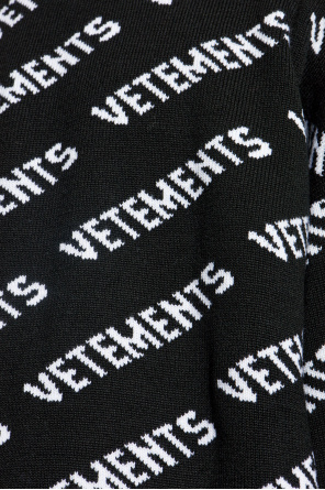 VETEMENTS Sweater with monogram