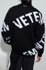 VETEMENTS Sweater with logo