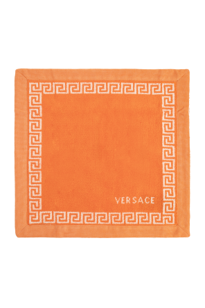 Toalla pequeña con logo