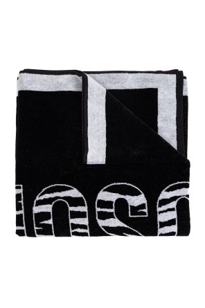 Towel with logo