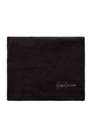 Towel with logo od Yohji Yamamoto
