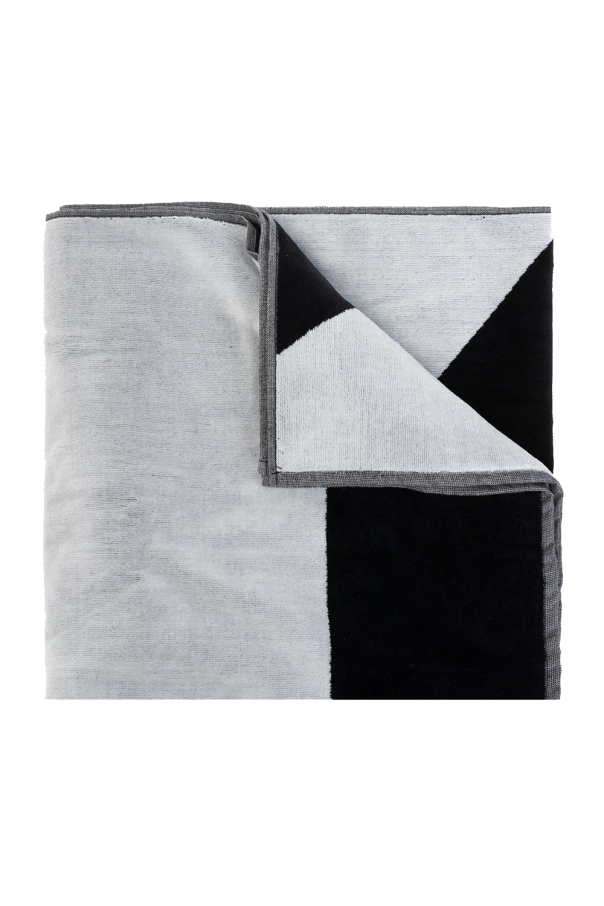 Towel with logo od Y-3 Yohji Yamamoto