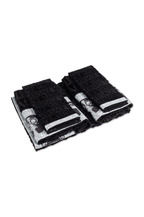 Set of five towels od Versace Home