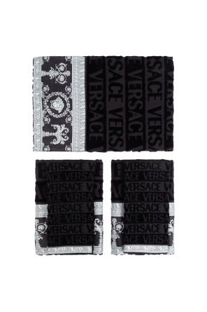 Set of five towels od Versace Home