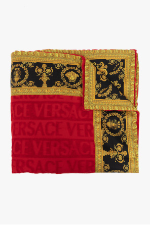 Patterned towel od Versace Home