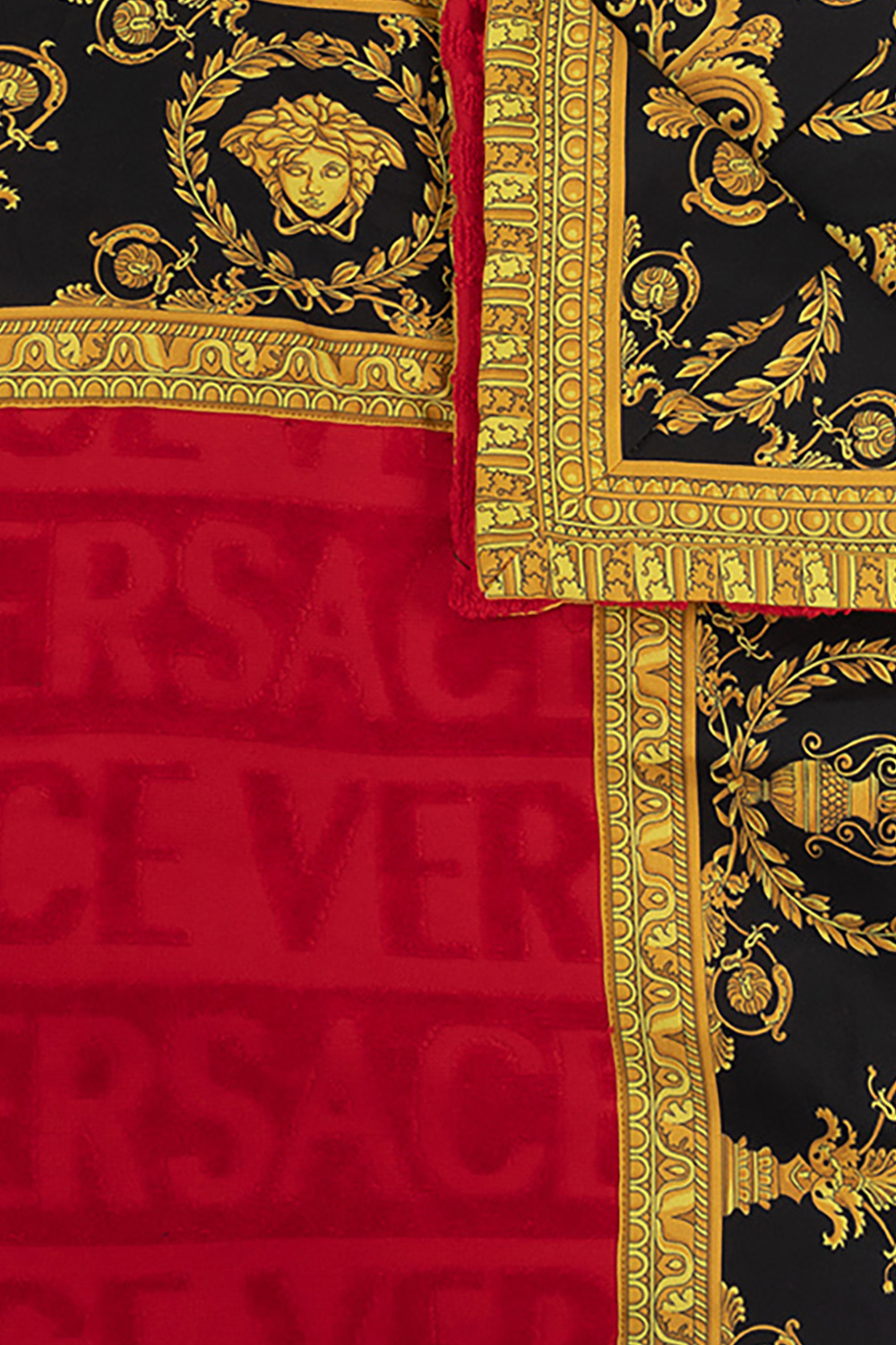 Versace Home Patterned towel