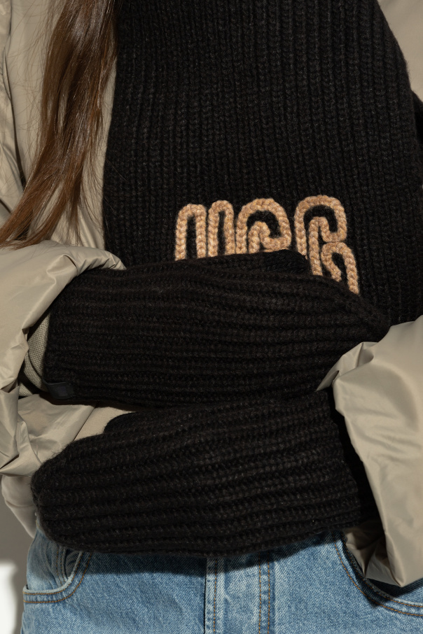 UGG Gloves with logo