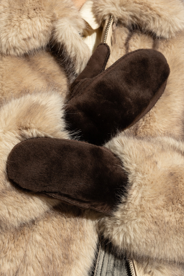 UGG Gloves with fur