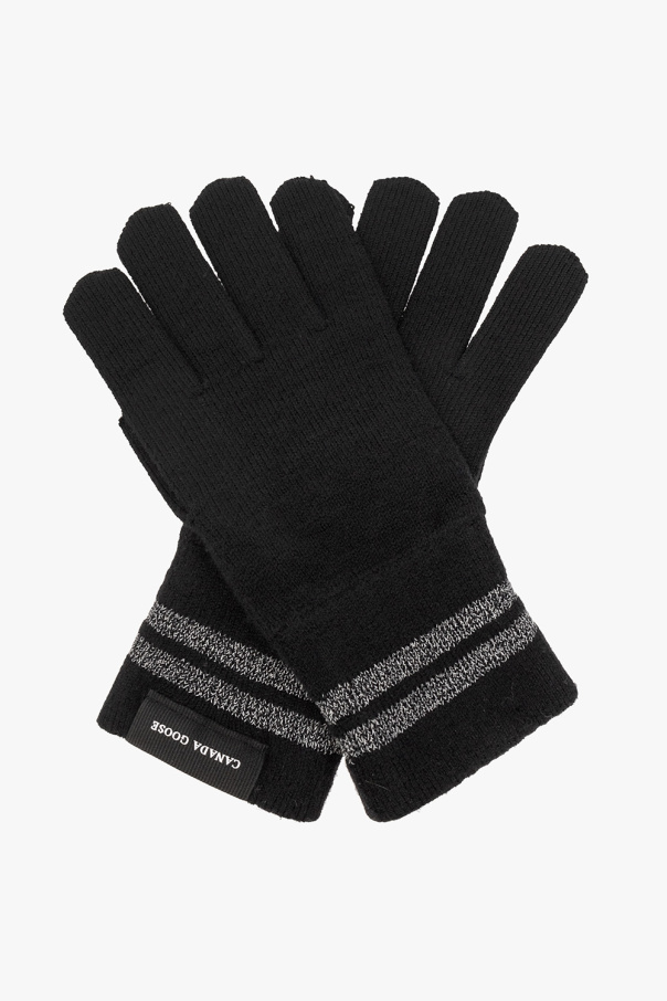 Gloves with reflective stripes od Canada Goose