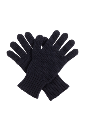Woolen gloves