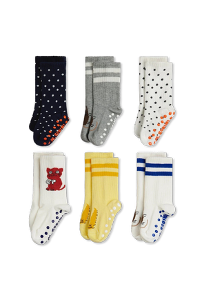 Six-pack of socks