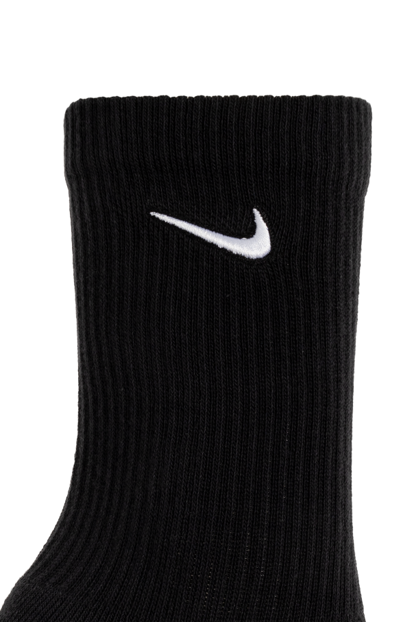 Nike Pack de tres calcetines con logo