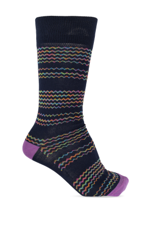 Zigzag pattern socks