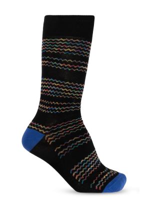 Zigzag pattern socks