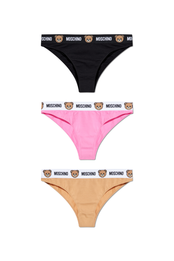 Three-pack of figs with logo od Moschino