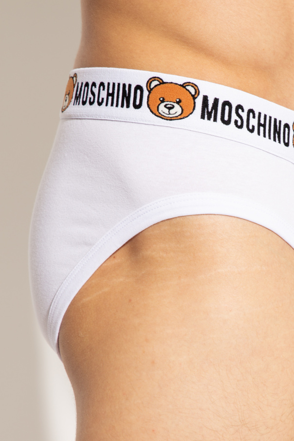 Moschino Download the updated version of the app
