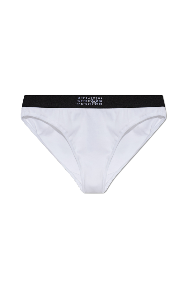 Figs with logo od MM6 Maison Margiela