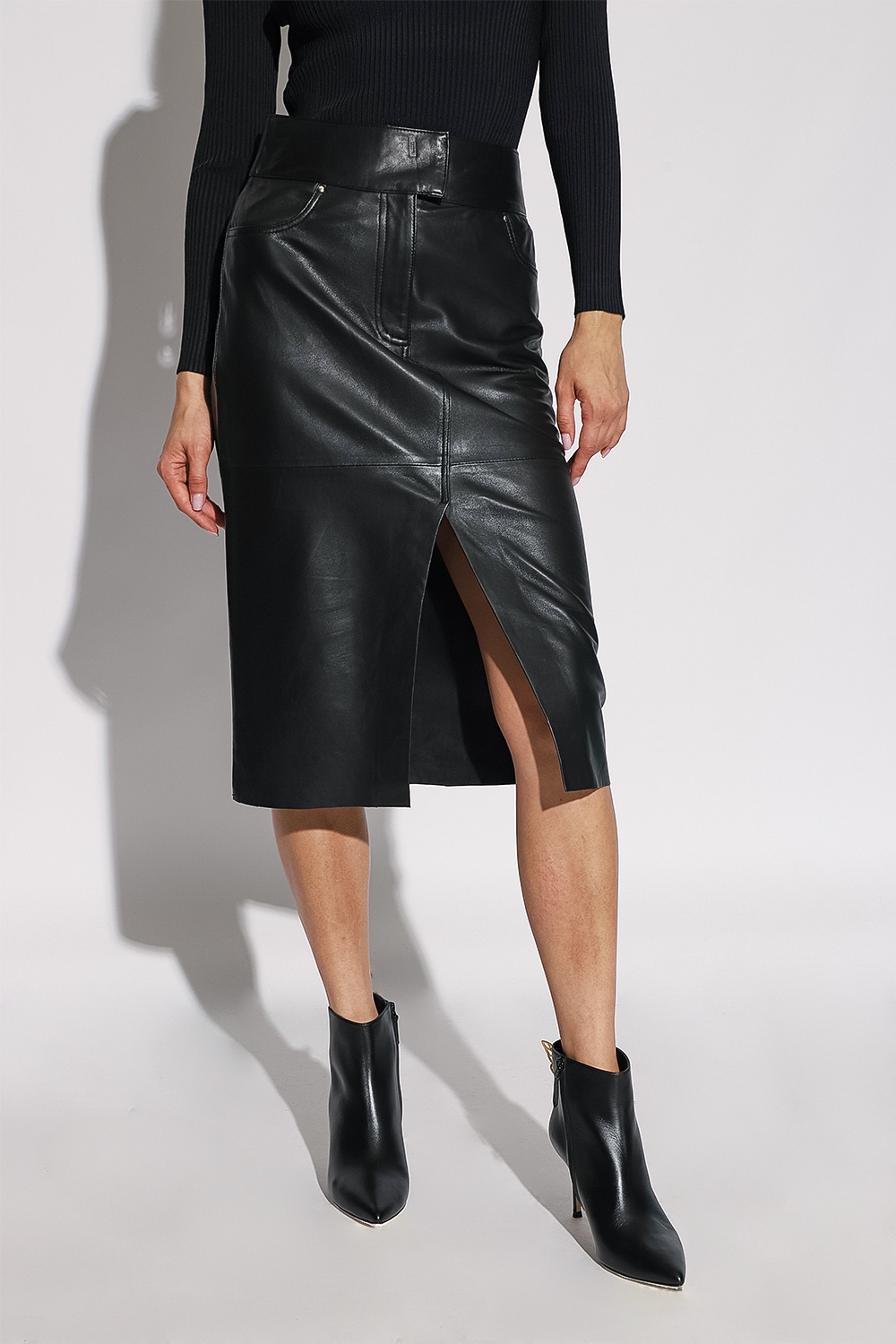 SneakersbeShops x NATIONAL MUSEUM IN WARSAW ‘Emma’ leather skirt