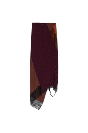Skirt with lace trim