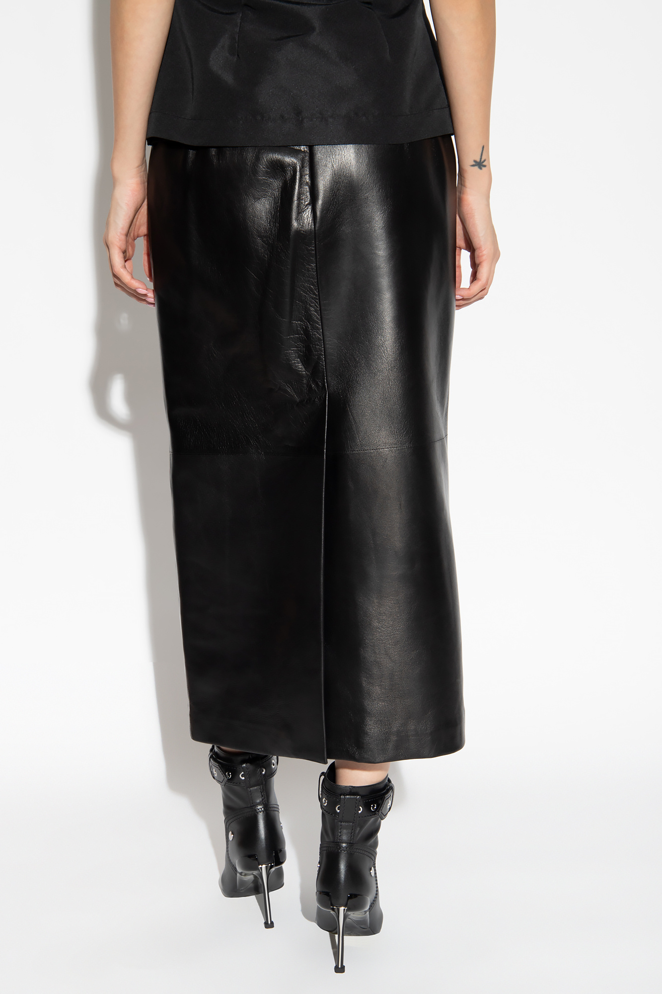 Alexander McQueen Leather skirt