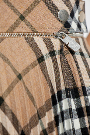 Burberry Pleated skirt