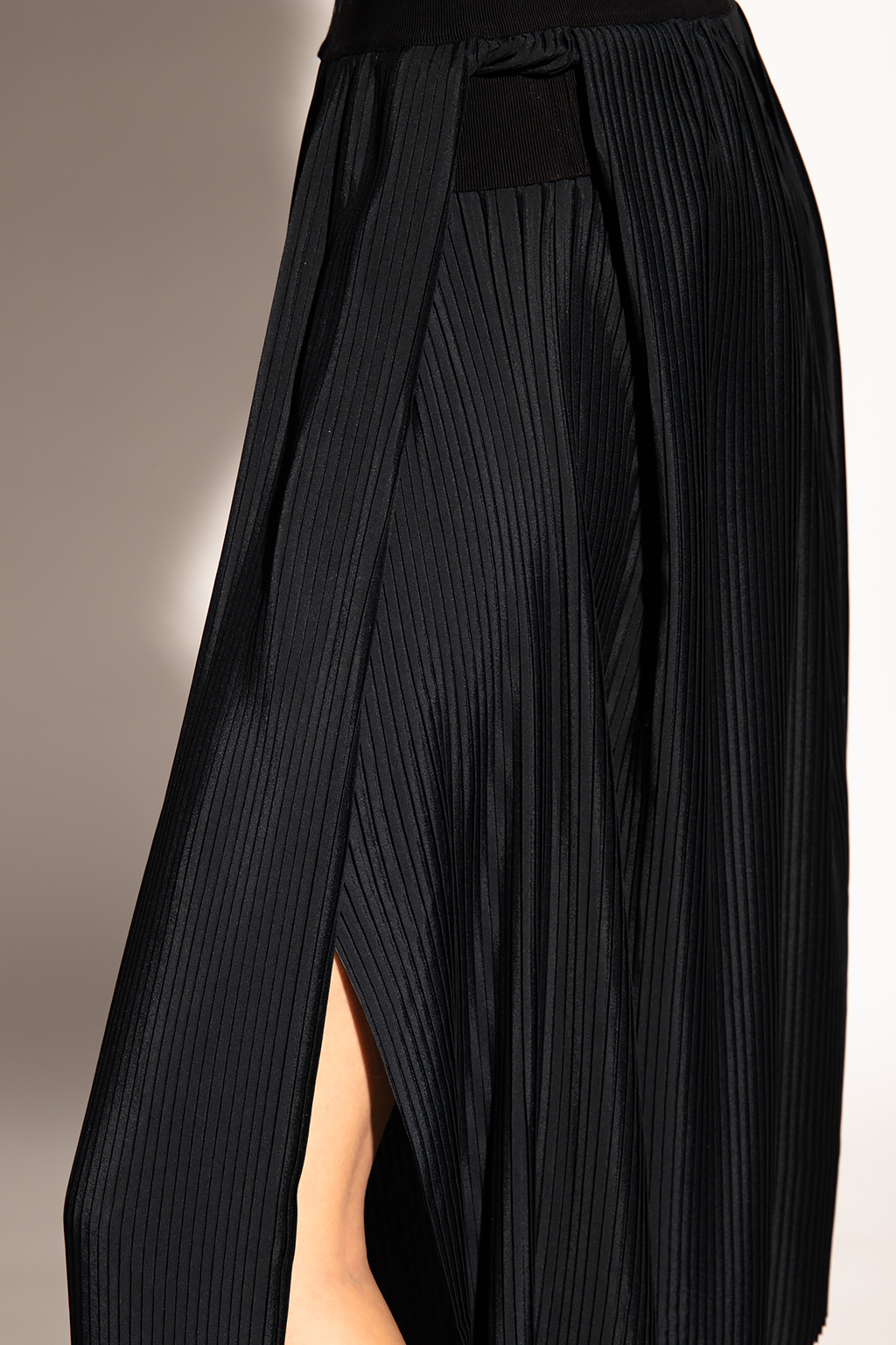 Givenchy Pleated skirt with logo