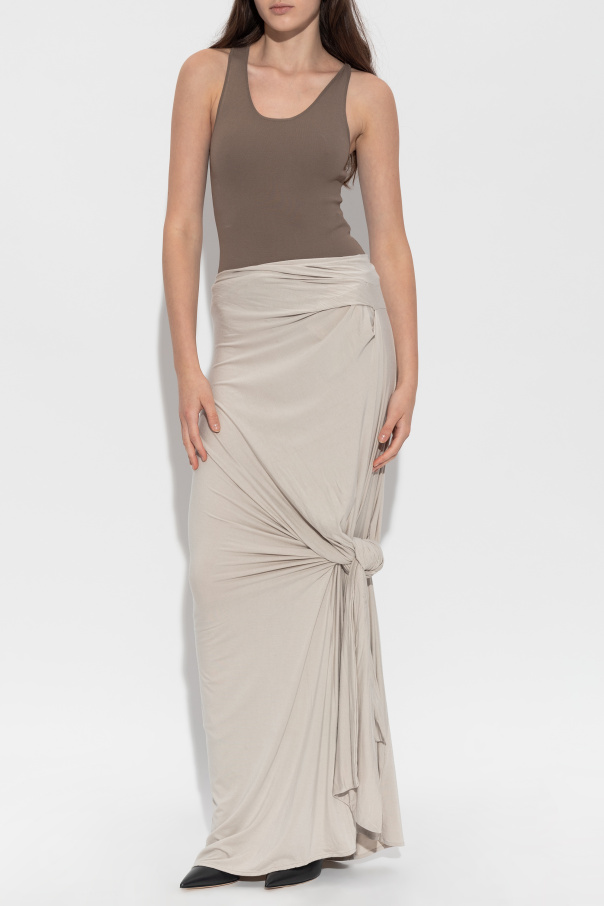 ENTIRE STUDIOS Color crema con drapeado decorativo