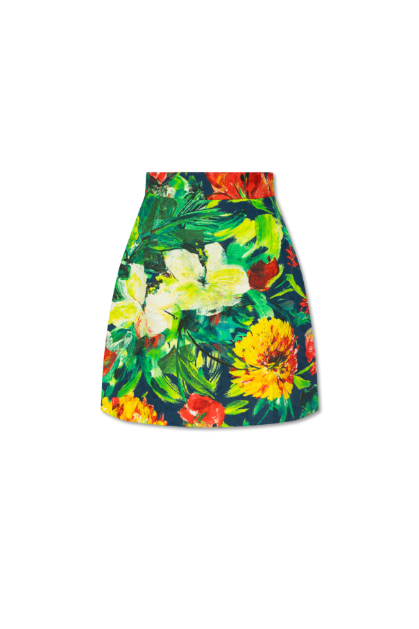 THE MOST FASHIONABLE SKIRTS FOR SPRING od Check out which shoe models will rule the streets of fashion capitals in the coming season