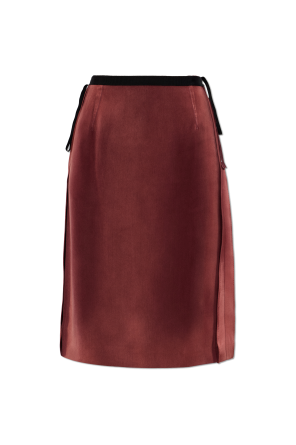 Skirt with pockets