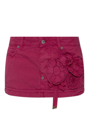 Falda corta con apliqué