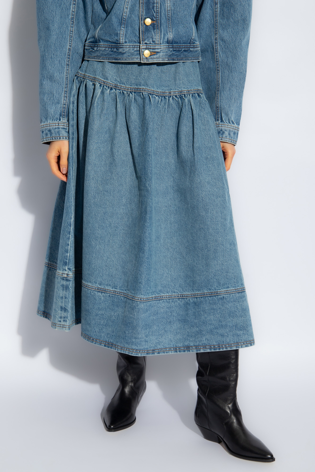 Ulla Johnson ‘The Astrid’ denim skirt