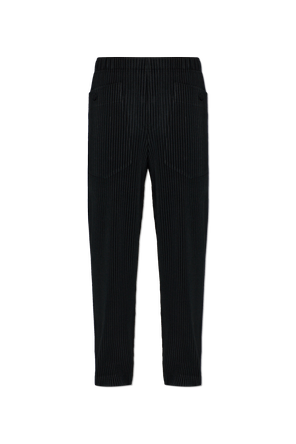 Pleated trousers