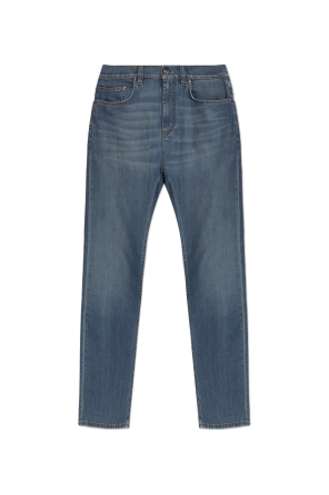 Jeans with tapered legs