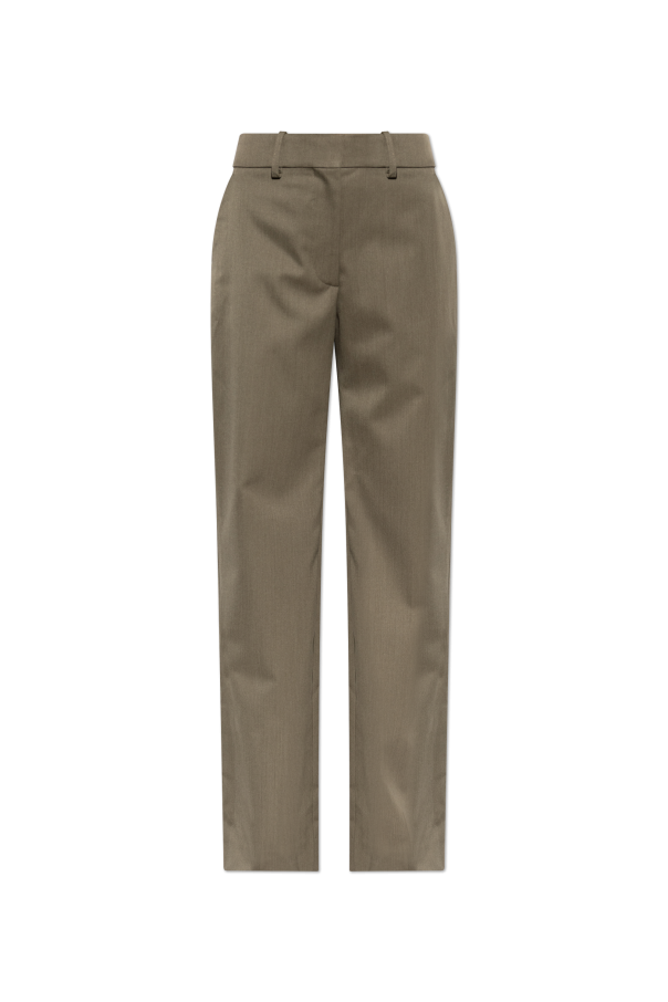 Creased trousers od Victoria Beckham
