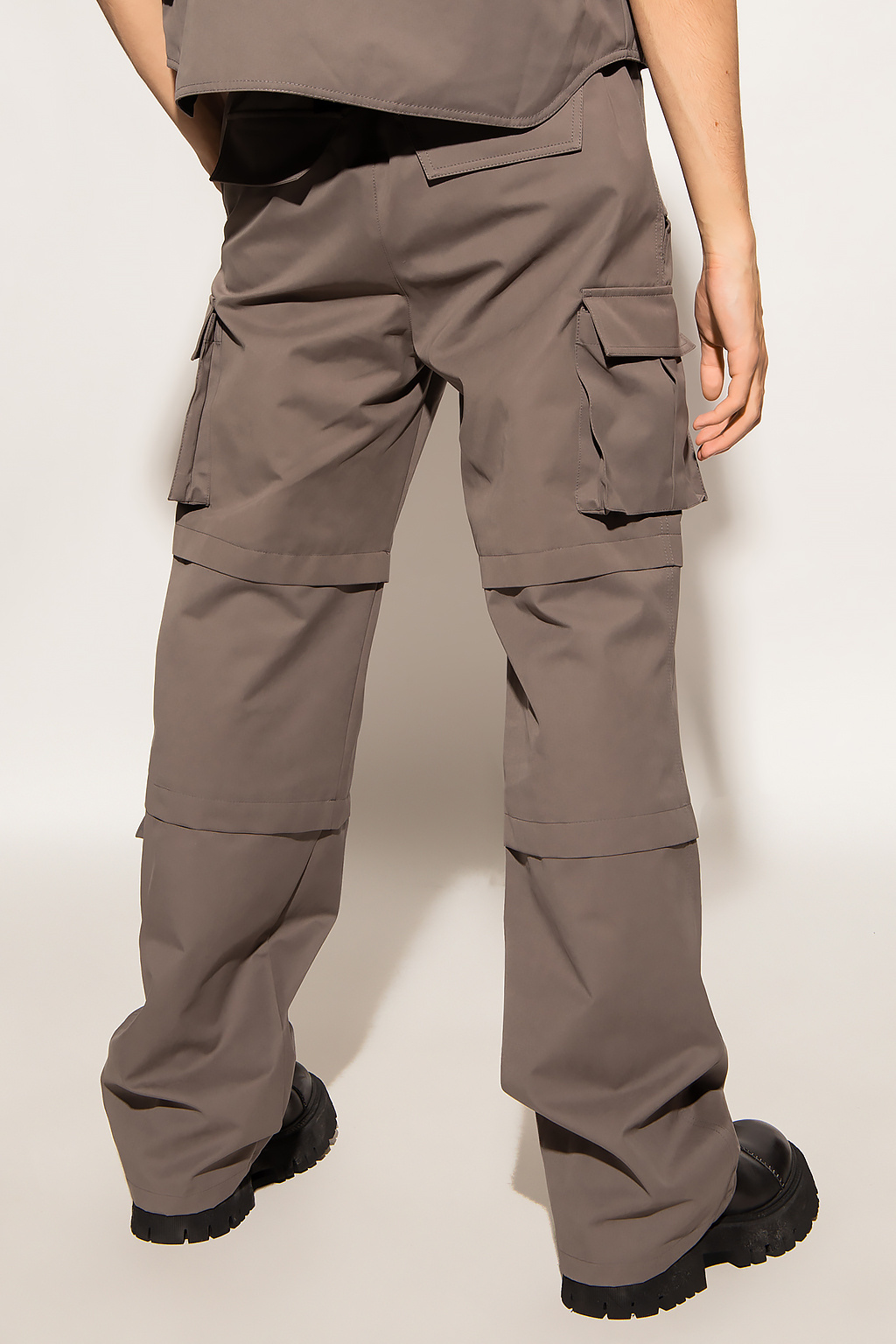 MISBHV Trousers with multiple pockets