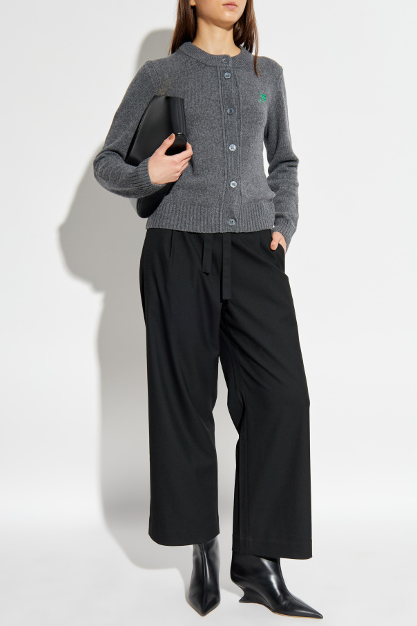 add Pantalones con logo