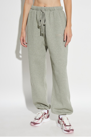 Fear Of God Essentials Pantalones deportivos con parche de logo