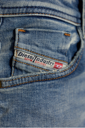 Diesel "1969 D-EBBEY" jeans