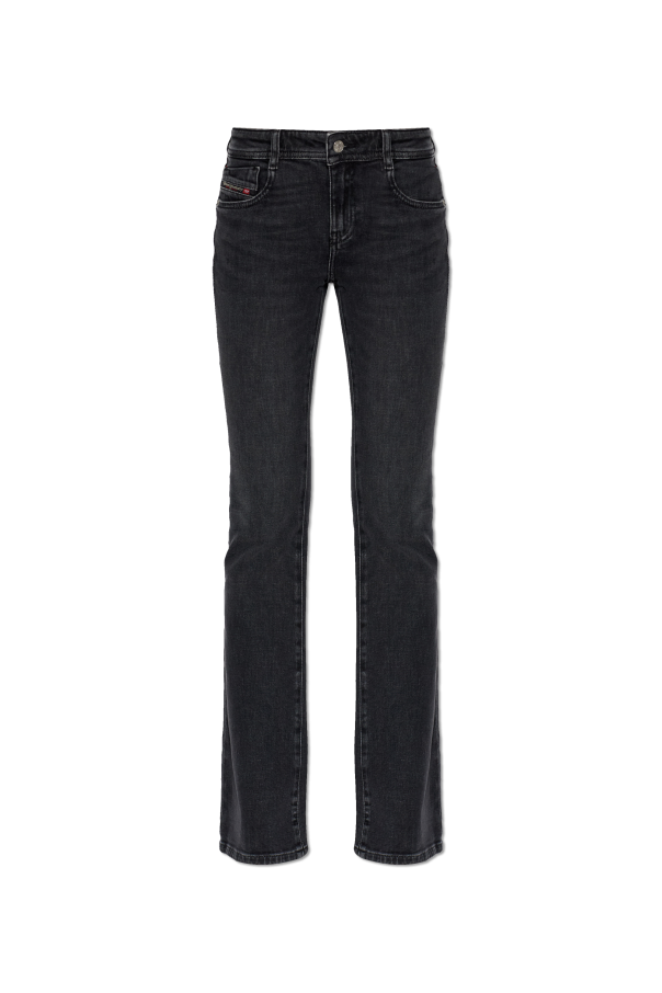 ‘1969 D-EBBEY’ jeans od Diesel