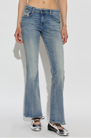 Diesel `1969 D-EBBEY` jeans