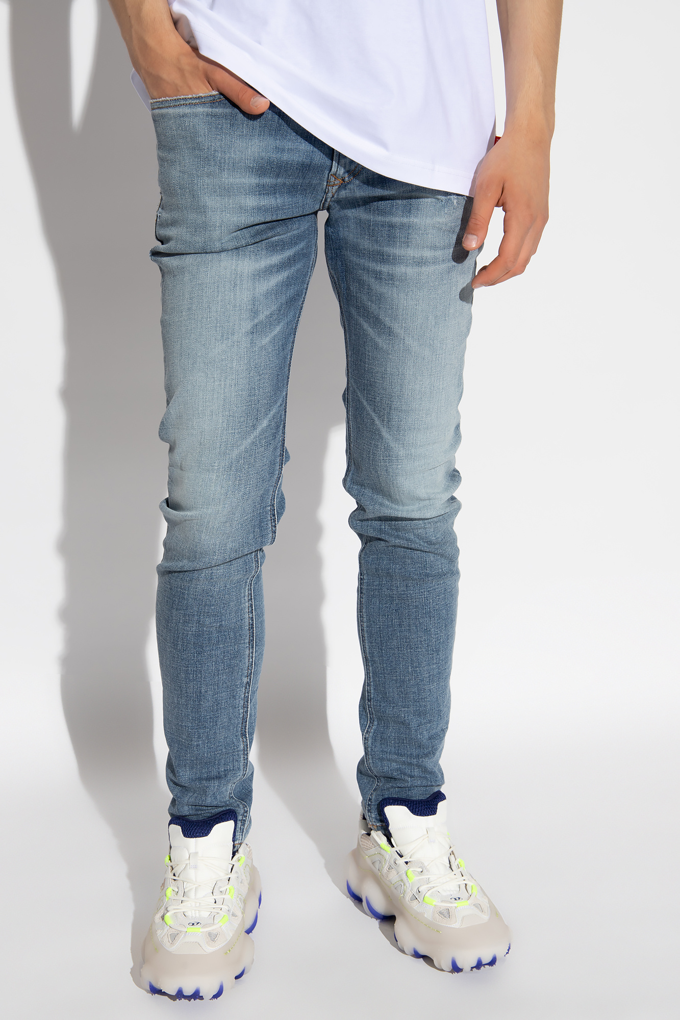 Diesel ‘1979 SLEENKER L.32’ jeans