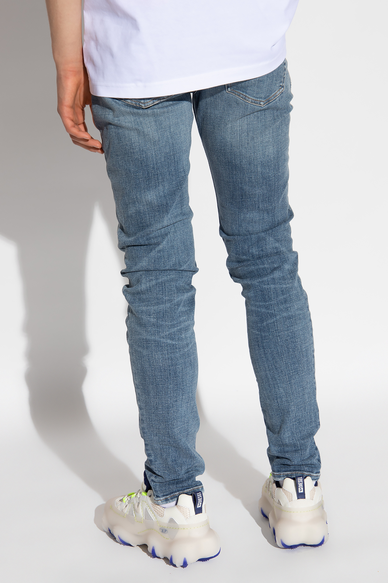 Diesel ‘1979 SLEENKER L.32’ jeans